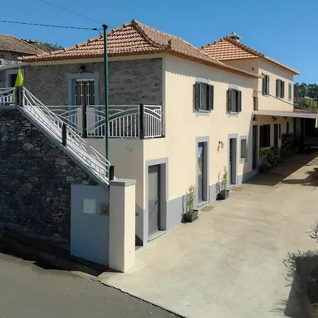 Mountain And Sea View At Costa House - Calheta Madeira Holiday home *