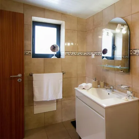 Mountain And Sea View At Costa House - Calheta Madeira